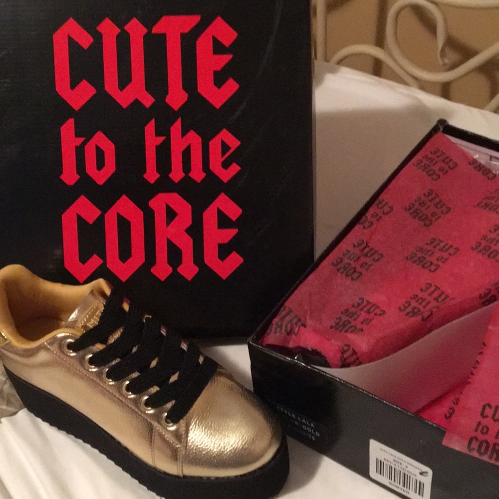 YRU gold platforms
